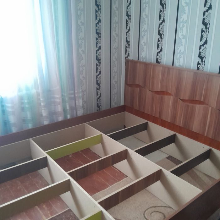 Срочно продам спальный гарнитур