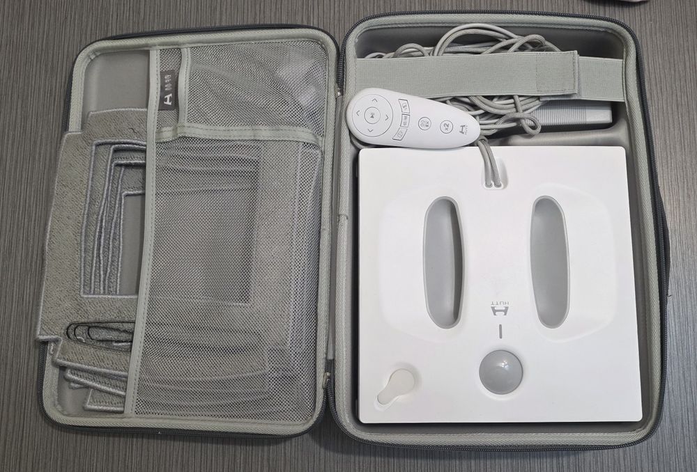 Hutt W66 Робот за прозорци