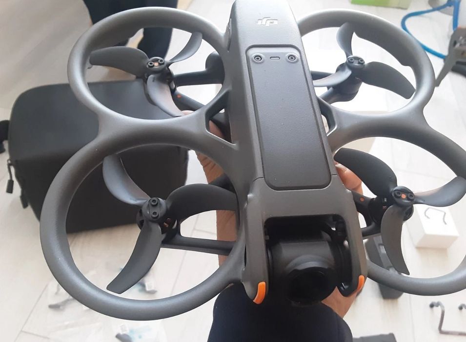 Дрон DJI Avata 2 Combo
