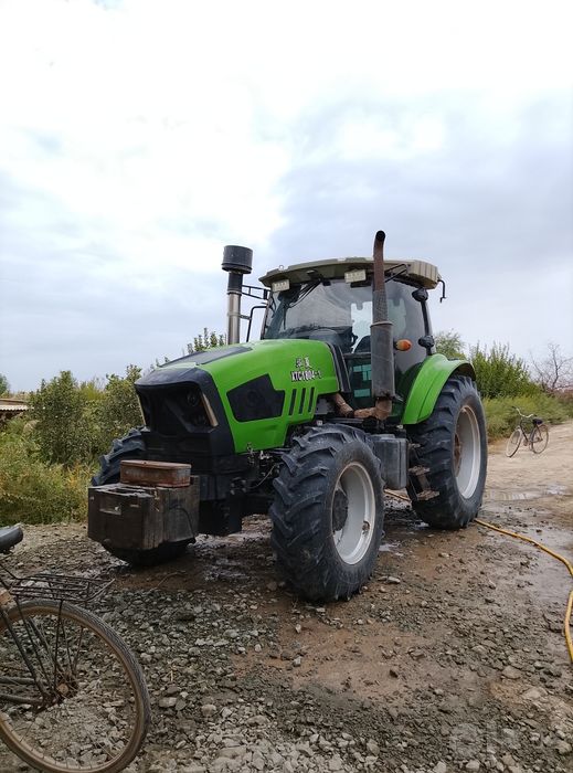 Traktor sotiladi