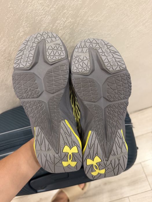 Детски маратонки under armour