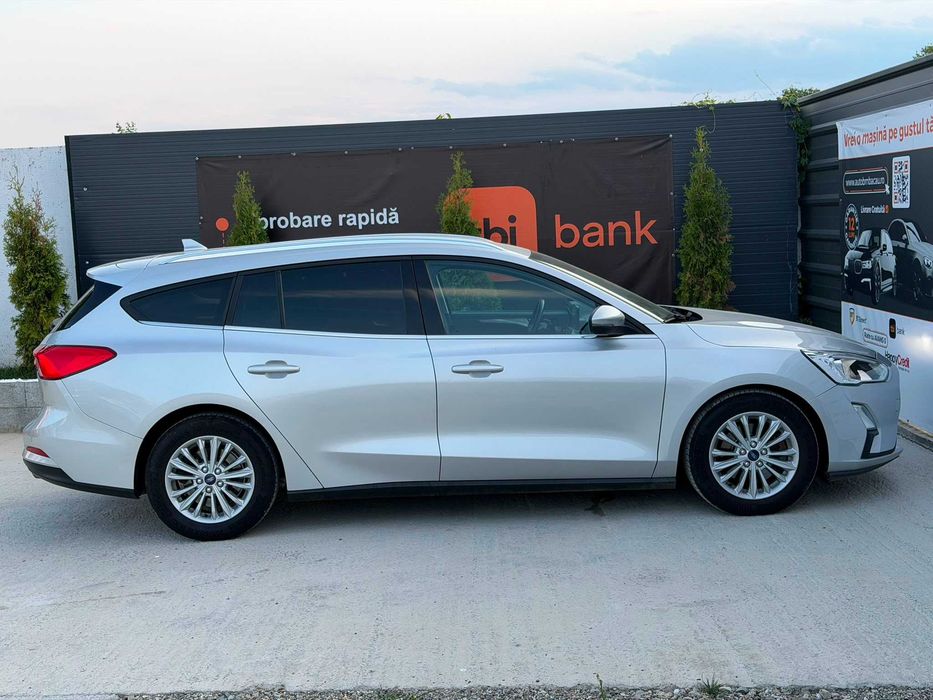 FORD Focus 2018 — imagine 3