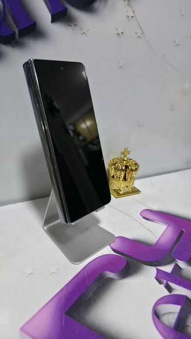 Samsung Z Fold 4 5G 256GB 12 GB Ram Duos.Preṭ fix!