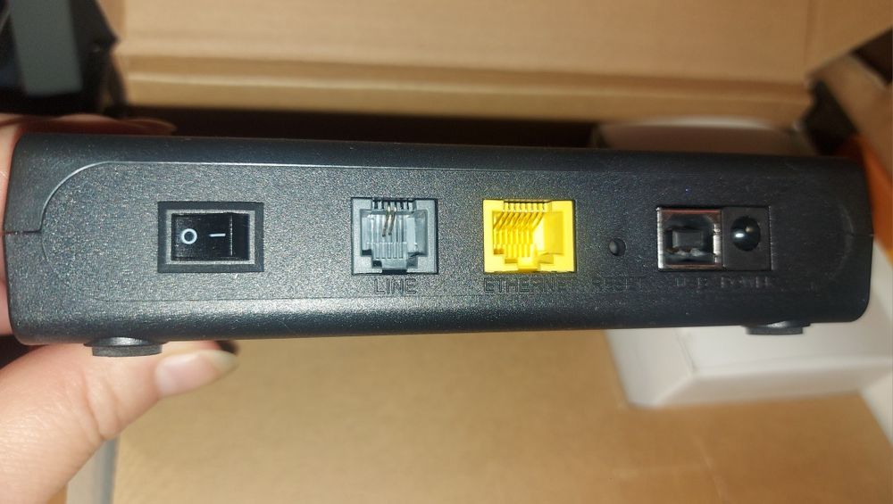 Продам модем D-LINK DSL-2520U ADSL2+