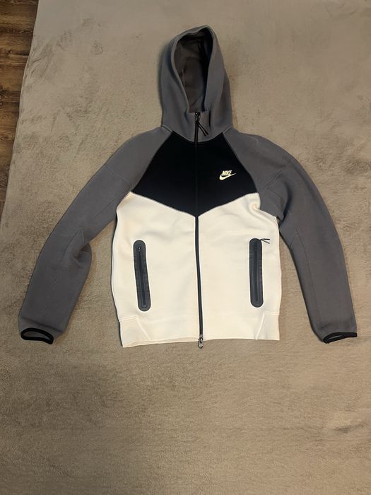 Горнище Nike Tech