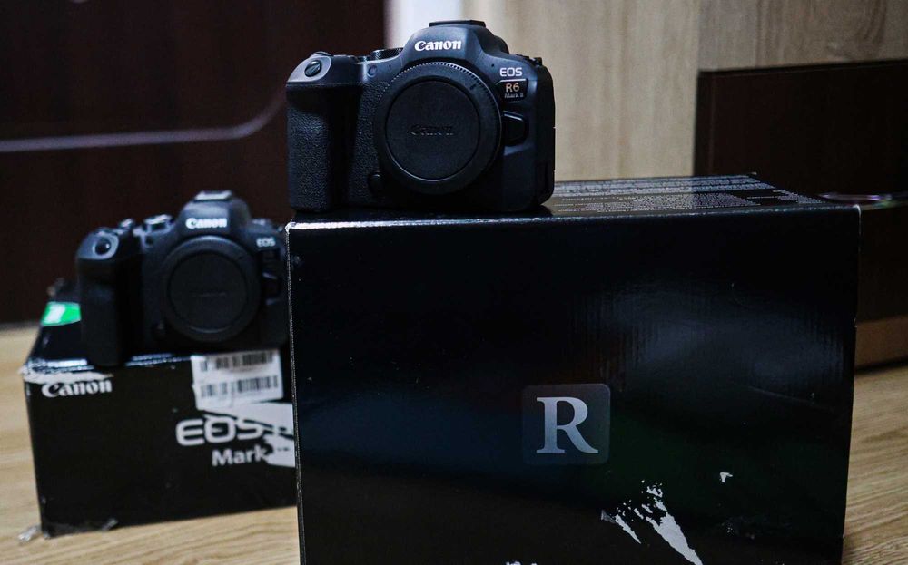 Canon EOS R6 Mark II Aparat Foto Mirrorless Full Frame 24.2MP