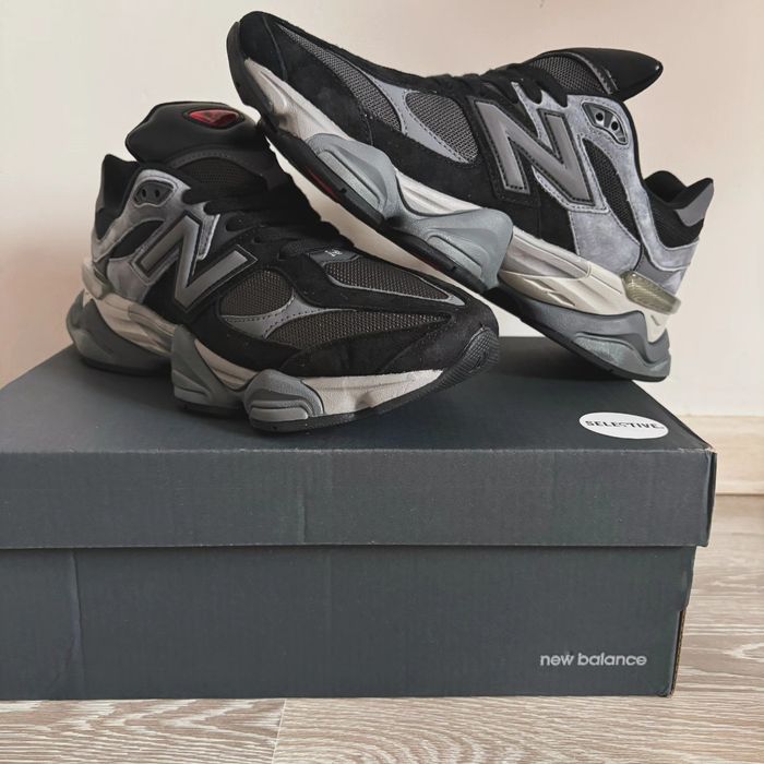 New Balance 9060