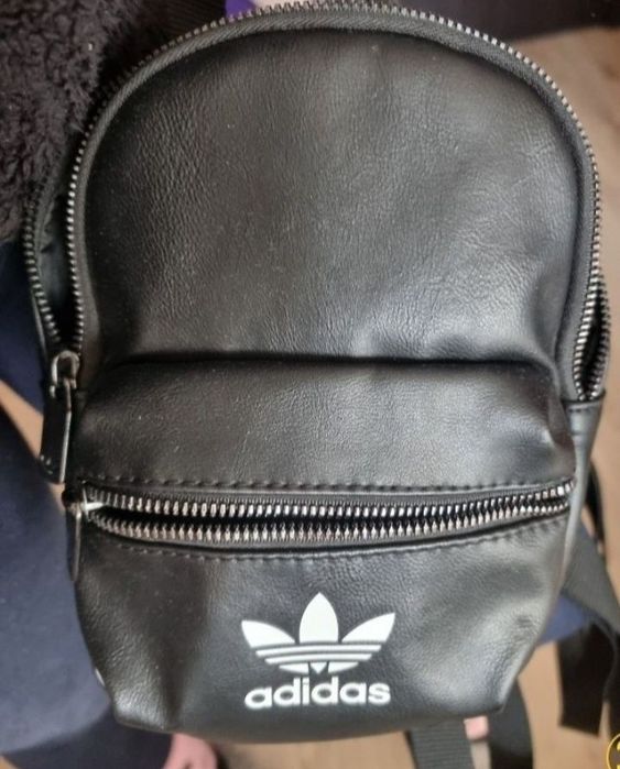 Adidas мини раница