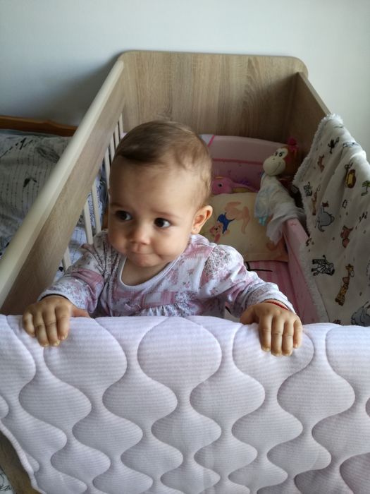 Детско креватче с люлка