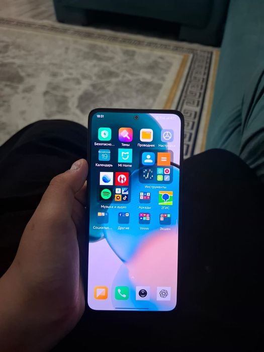 Redmi note 13 , С каропкам