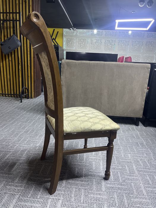 Продам стулья в отличном состоянии