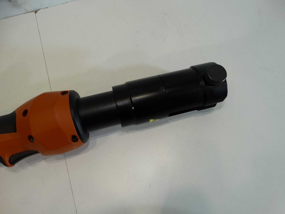 НОВО - Hilti NPR 32 - 22 / Nuron - Преса за фитинги 32 KN