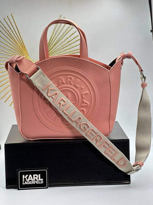 Geanta Karl Lagerfeld Noua !!! Dimensiuni 25/23 !!!