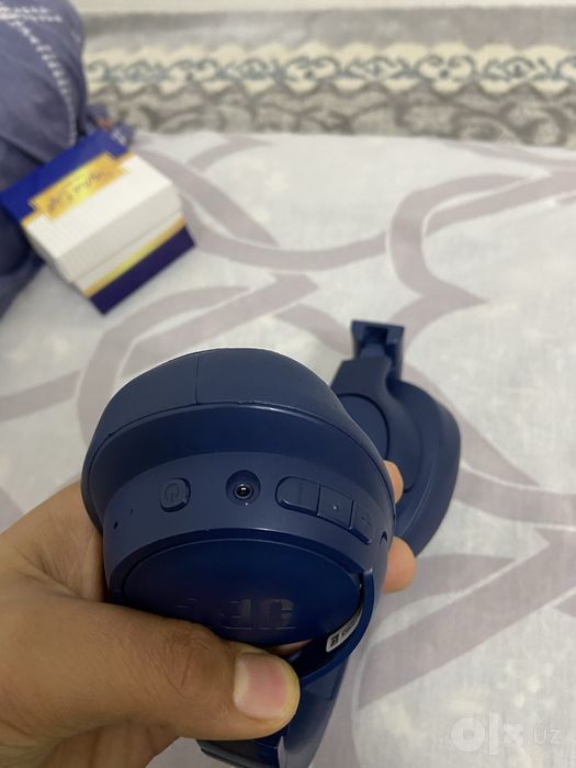 Jbl наушник оргинал