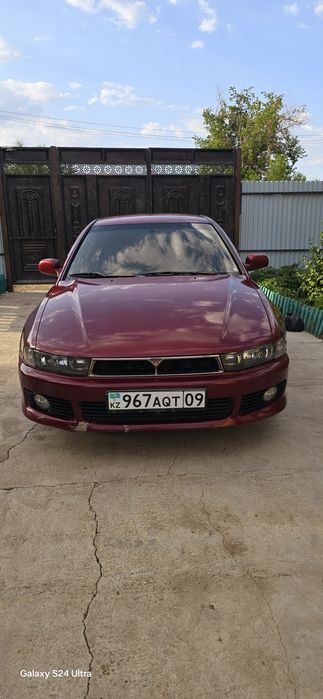 Mitsubishi galant 8