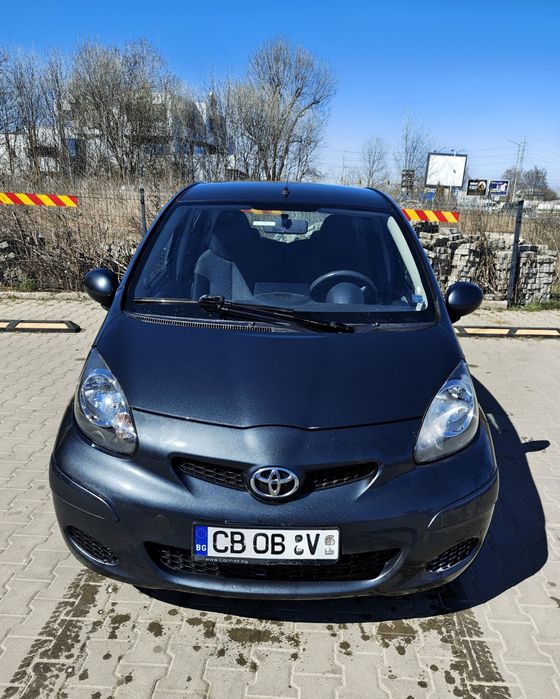 Продавам Тойота айго/ Toyota aygo