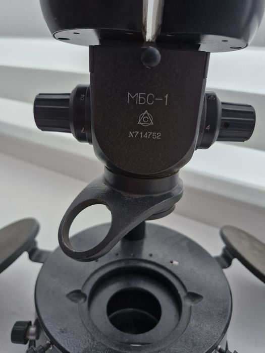 Продам микроскоп МБС-1