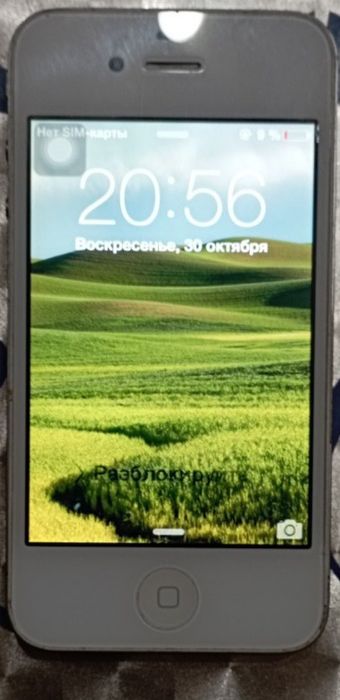 Продам Apple iPhone 4s 16GB Mobile Phone