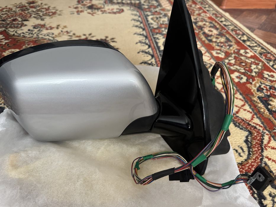 Зеркало на БМВ Х5
