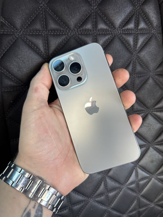 Продам iPhone 15 Pro