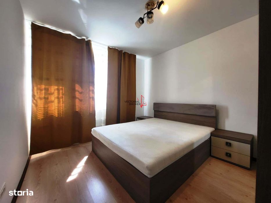 Inchiriere 3 Camere Etaj 24 Cu Parcare