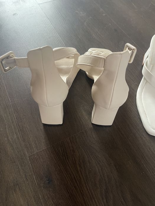 Сандали/ чехли Stradivarius, Reserved на среден ток