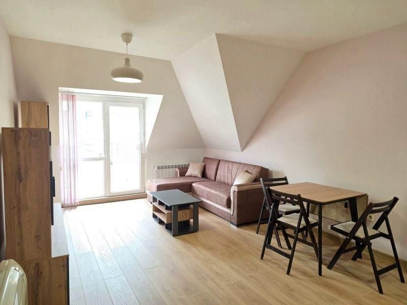 Двустаен апартамент в ж.к. Манастирски ливади.