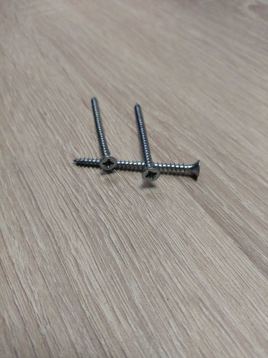 Продам  саморезы 3.5*50