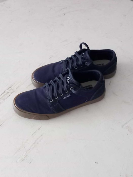 Спортни обувки-новви