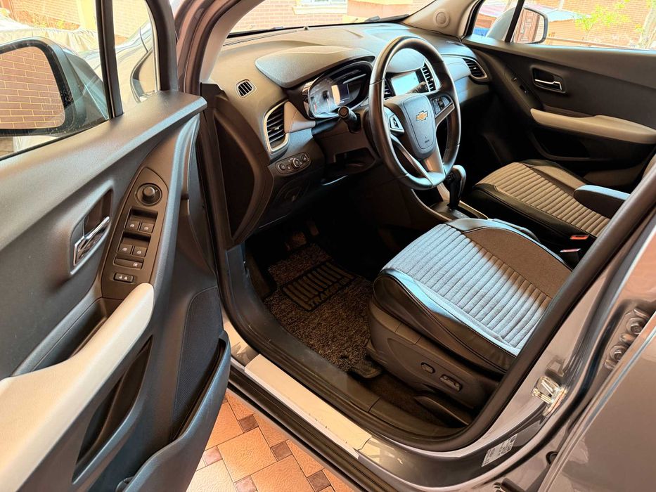 Продаётся Chevrolet Tracker Premier 2020 года