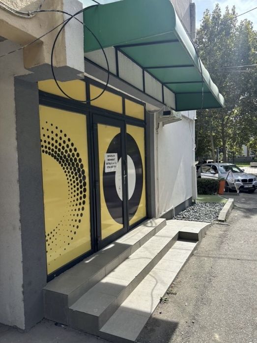 Spatiu comercial de închiriat