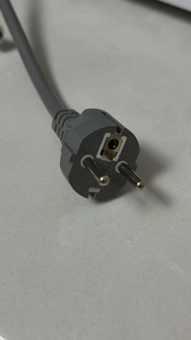 Продам микроволновую печь LG