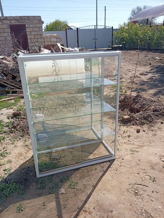 Стилаж стеклянный