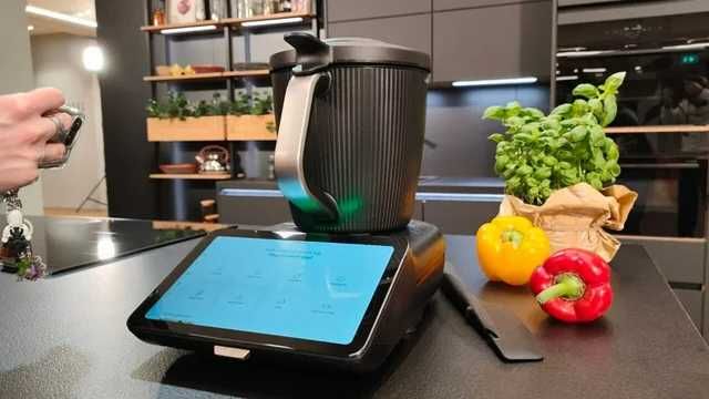 Robot de bucătărie Thermomix TM7, Nou, Toate accesoriile, Factură și Garanție