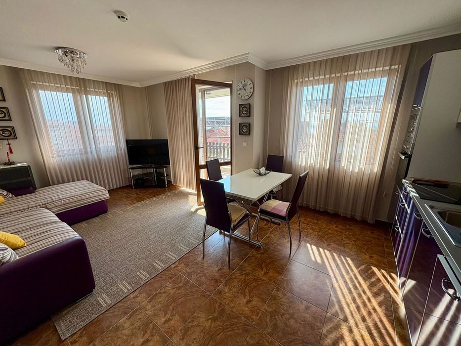 Продава се Тристаен апартамент в Свети Влас - 93 кв.м за 1753 €/кв.м - Снимка #1