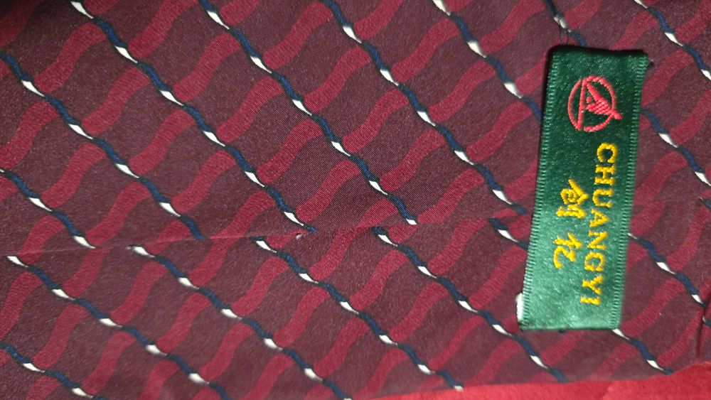 Chuangyi - Cravata barbati, rosu burgund, realizata manual