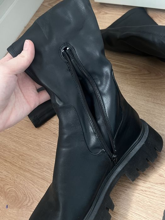 Ботфорты черные Zara