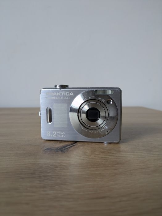 Praktica Luxmedia 8303 - РЕТРО СНИМКИ Дигитален Фотоапарат