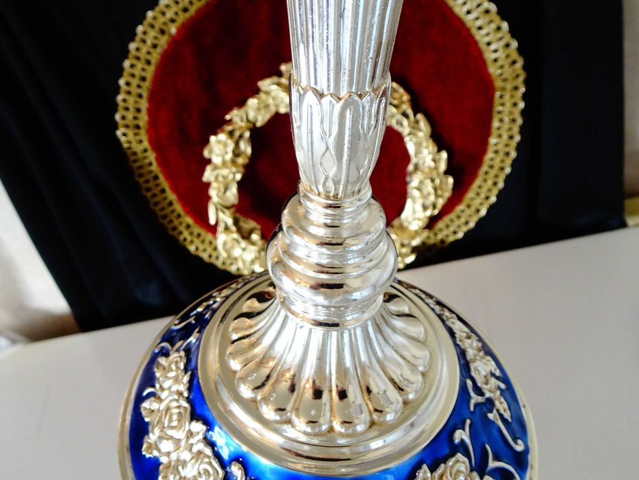 Посребрен троен свещник,рози,кобалт,рококо.