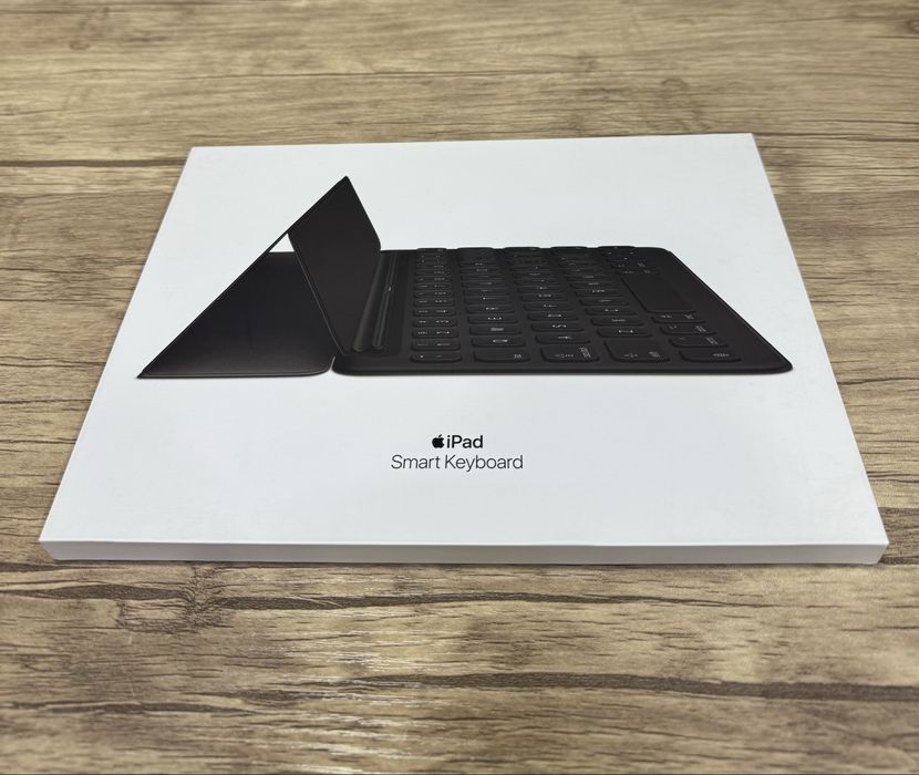 Prodam Idyal Ipad 9 64GB wi-fi + Smart Keyboard