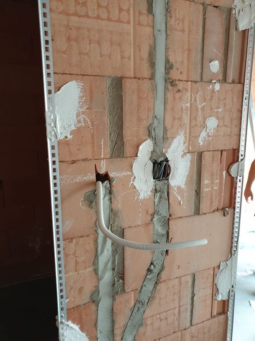 Tencuit Manual/Glet/Lavabil/Baghete/Chenare/Gresie/Electric/Sanitar