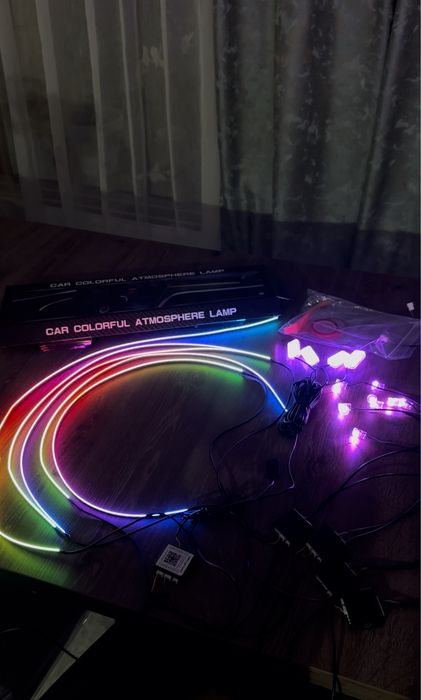 Kit Lumini Auto Ambientale 18-1 Dinamice RGBIC Acrlice Universale
