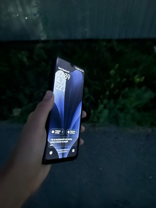 POCO C75 в хорошем состоянии