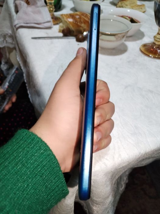 Redmi 12c.Xolati ideal