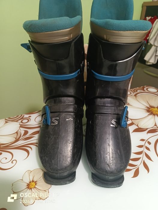 Clapari Salomon ( rosu) 25.5 , 39-40 /( negru )27,5 42-43