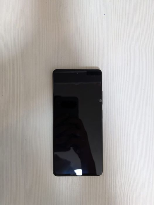 Продается телефон Xiaomi Redmi Note 12 Pro+ 5G