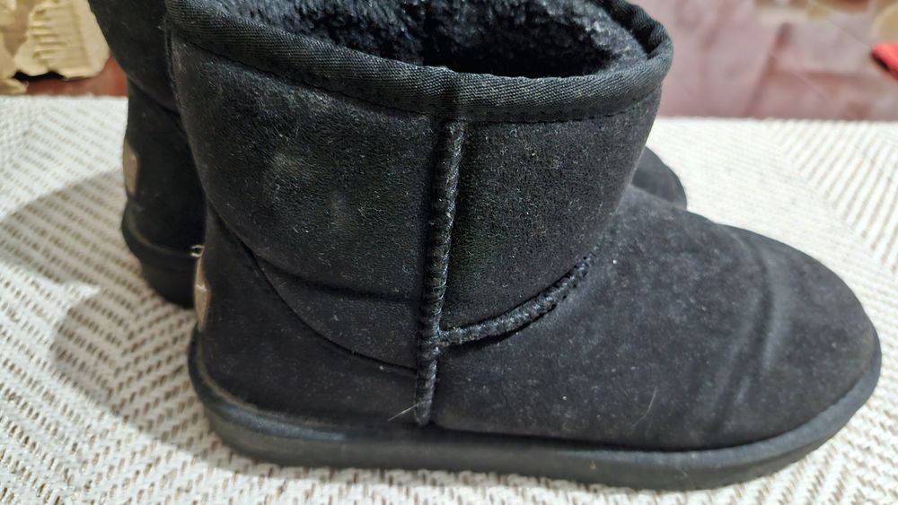 Уги сапоги, размер 24,5 примерно на 38