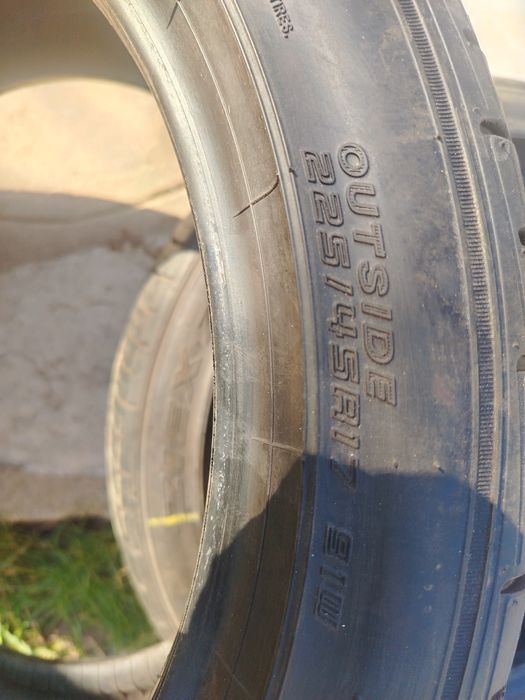 Гуми два броя 225 /45/17