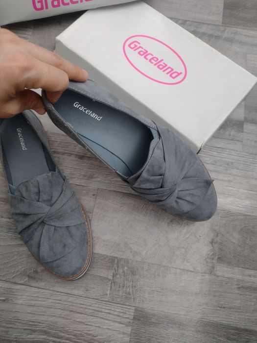 Дамски обувки ниски