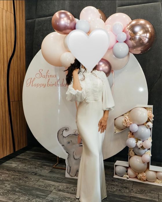 Белое нарядное  платье